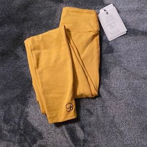 NWT Boost Leggings in Sunkissed